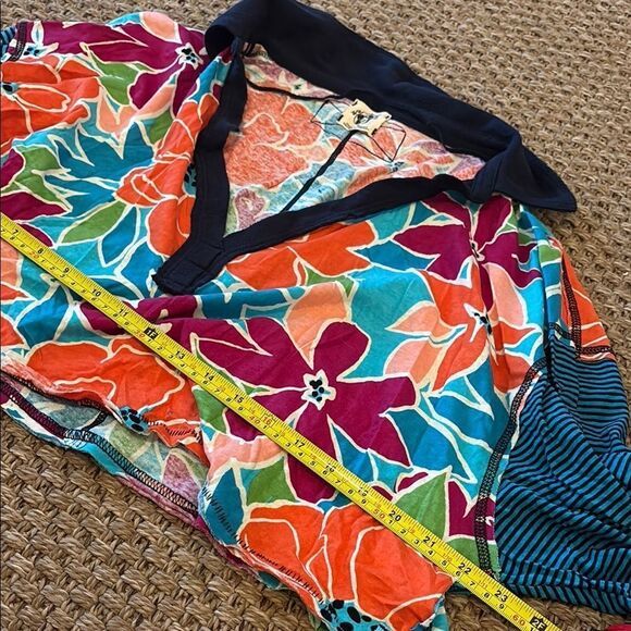 We The Free Colorful Abstract Polo Shirt - Picture 9 of 9